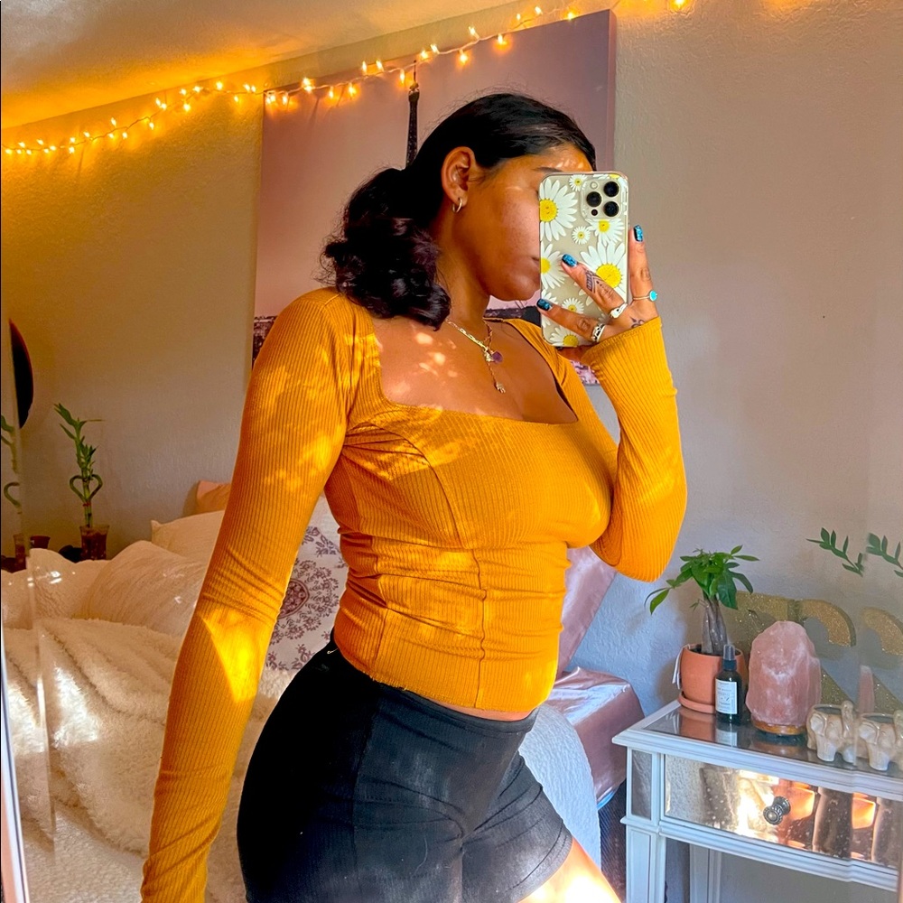 Mustard Yellow Long Sleeve - Picture 2 of 4